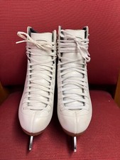 Riedell model 229 white figure ice skates 4 M Crescent Eclipse blades EUC 