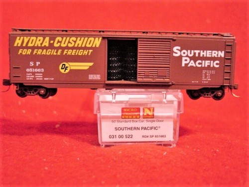 MTL 031 00 522 SOUTH PACIFIC 50' Box Car con carga 'DF' #651663 'NUEVO' ESCALA N | Zustand: New