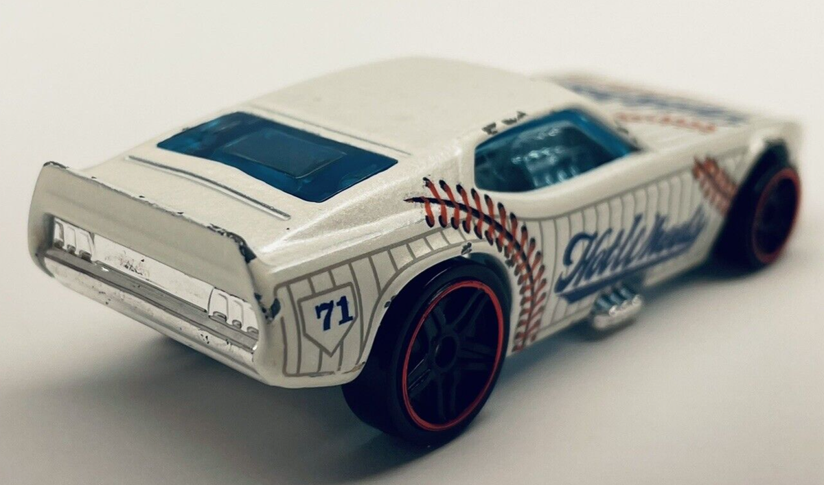 Hot Wheels “ HW SPORTS” FYC43 | eBay
