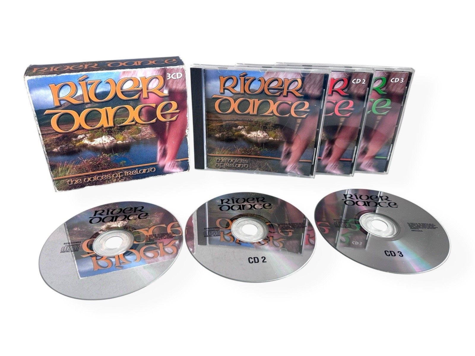 River Dance CD Box Set 3-Disc Voices of Ireland Traditional Folk Reels Jigs Rare