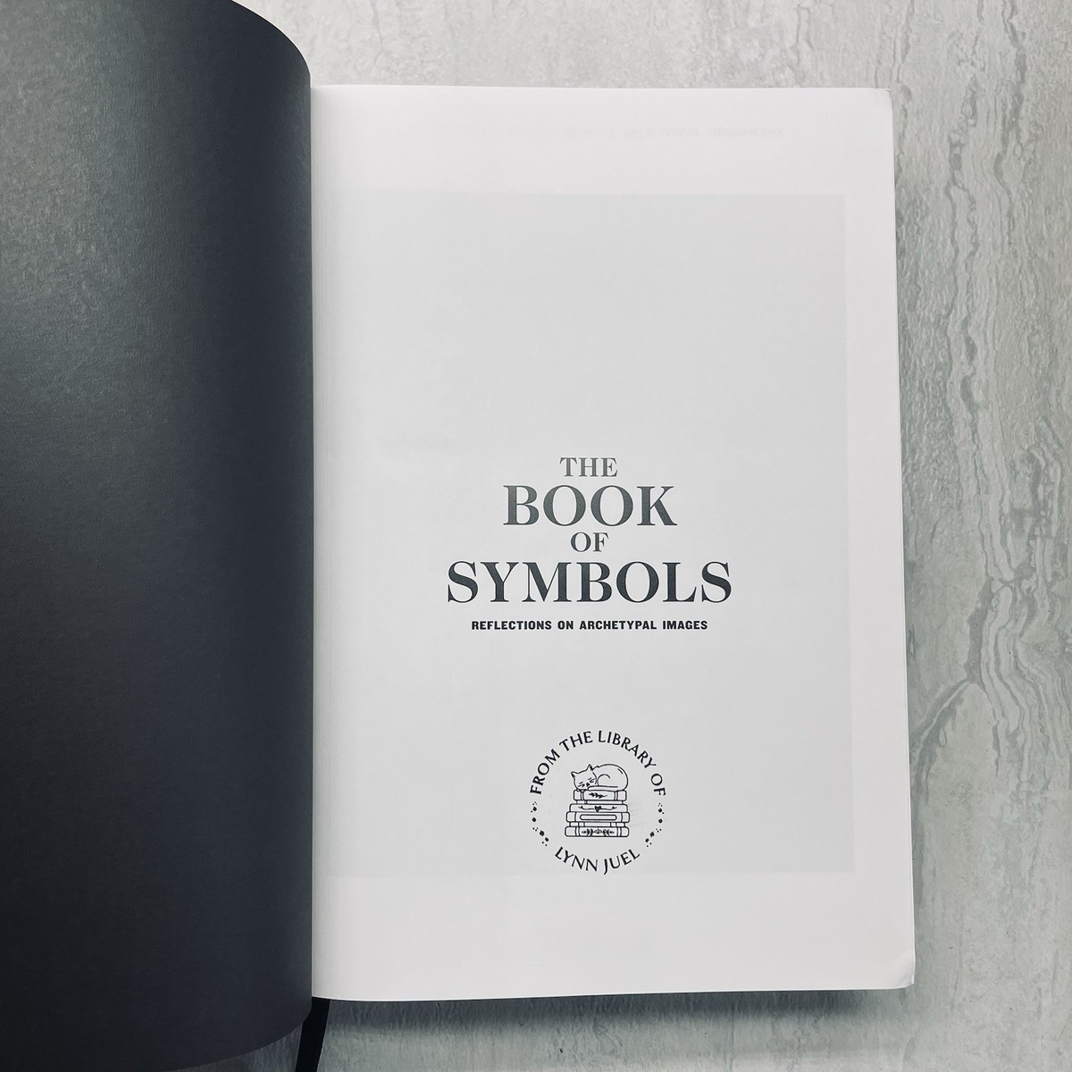 The Book of Symbols: Reflections on Archetypal Images Taschen 2010