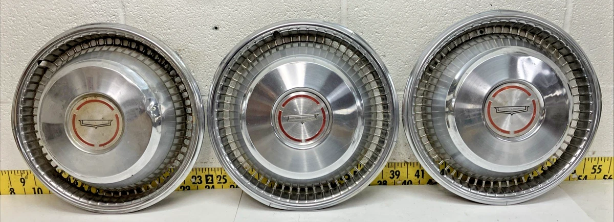 General Motors Wheel Hub Caps & Trim Rings for Chevrolet Caprice 