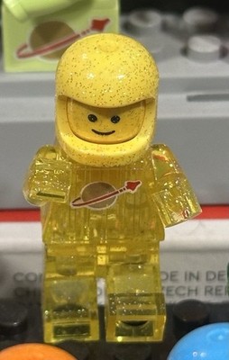 Lego Classic Spaceman Yellow Glitter Trans Custom