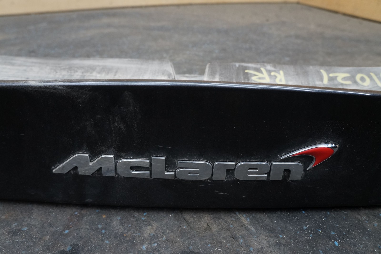 Rear Bumper Upper Spoiler Wing Trim Panel 13A2943CP McLaren 570S 540C 2017 *Note