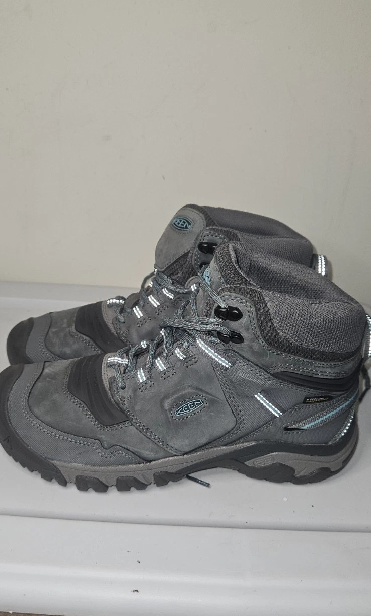 Stivali Keen Ridge Flex Mid impermeabili da donna taglia 10 1026085 nuovi!!!