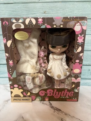 Takara Tomy Neo Blythe Velvet Minuet Doll Japan Authentic w/ Box Damage Stain