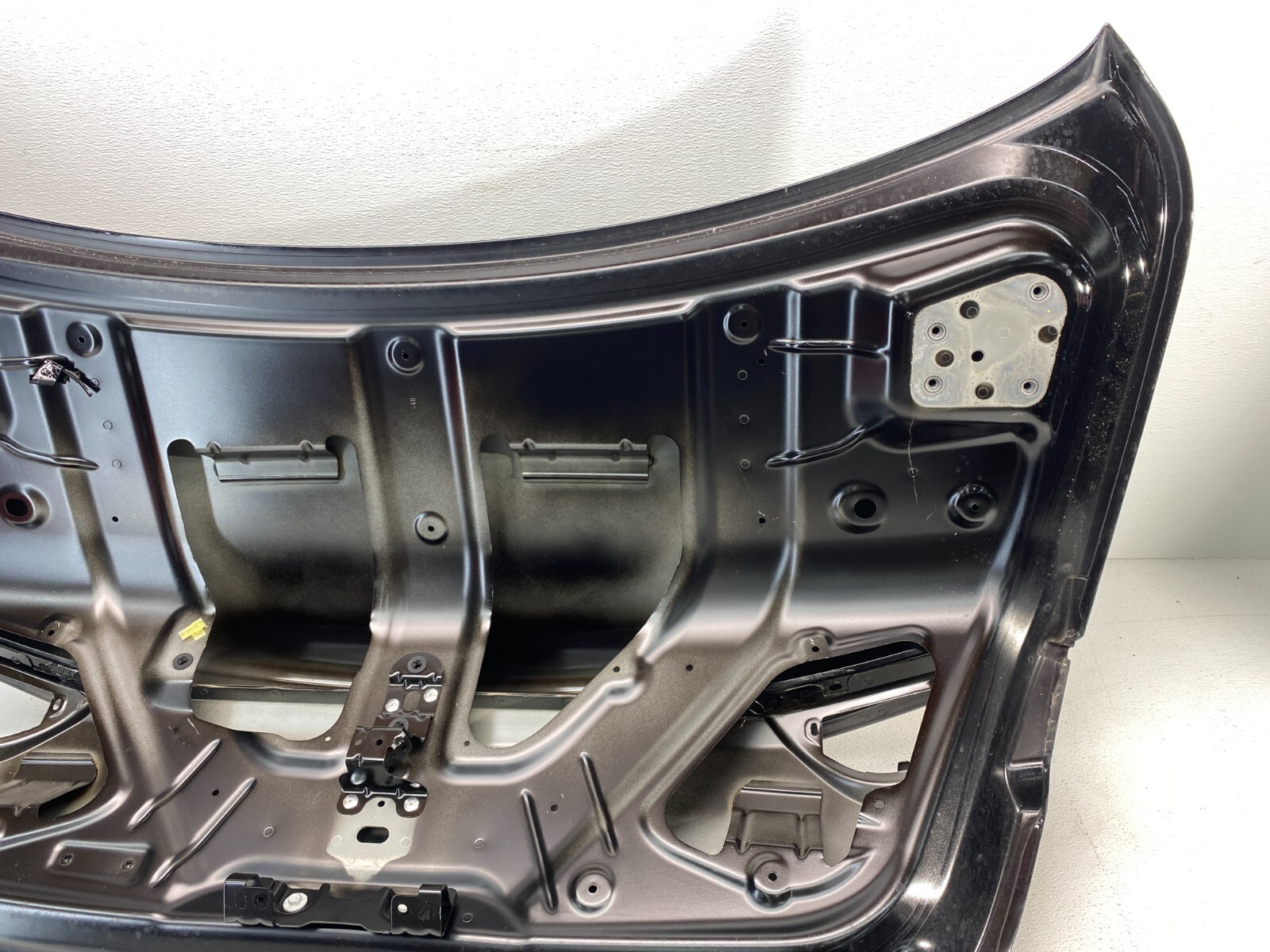 2014-2021 Maserati Quattroporte Rear Trunk Boot Lid Shell Cover Panel Black OEM✅