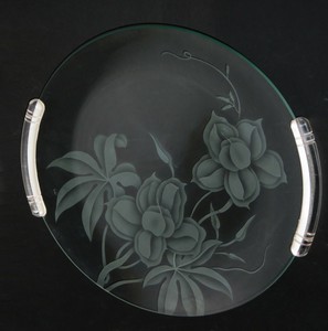 Hawaiian-Etch-Glass-Plate-Lucite-Handles-Hawaiian-wood-rose-Mid-Century-MCM-BIN