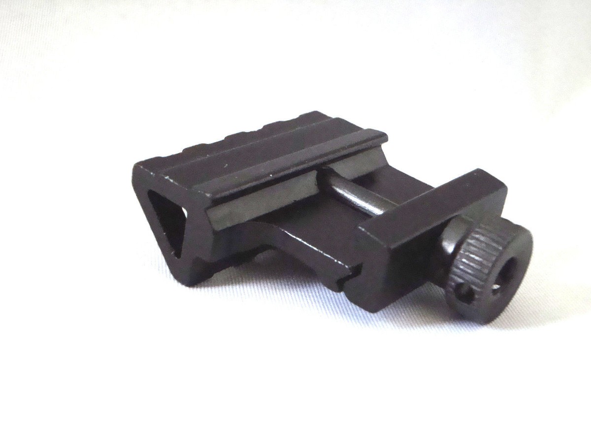 Poignée tactique VERTICALE PLIABLE D-DAY FIXATION RAIL 21mm PICATINNY BLACK