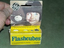 vintage GE flash cubes for your flashcubes camera 3 unused bulb general electric