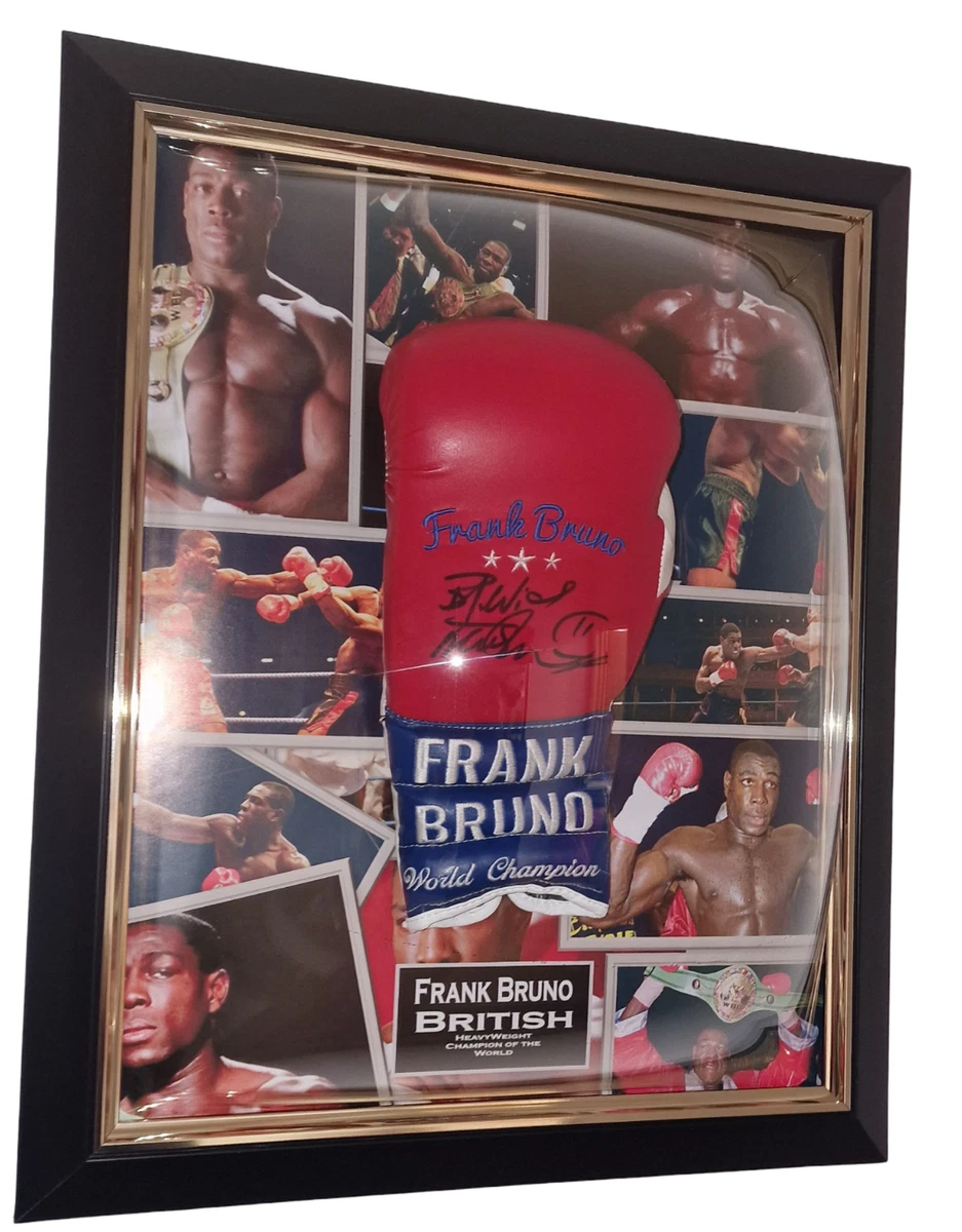 Gant de boxe signé Frank Bruno. Vitrine
