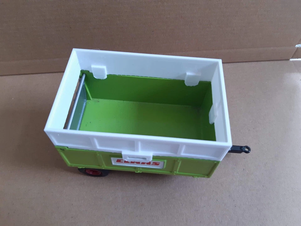 X2 Britains Grain Sides For Claas + Massey Ferguson Trailers 1/32 Scratch Built - Image 3 of 4