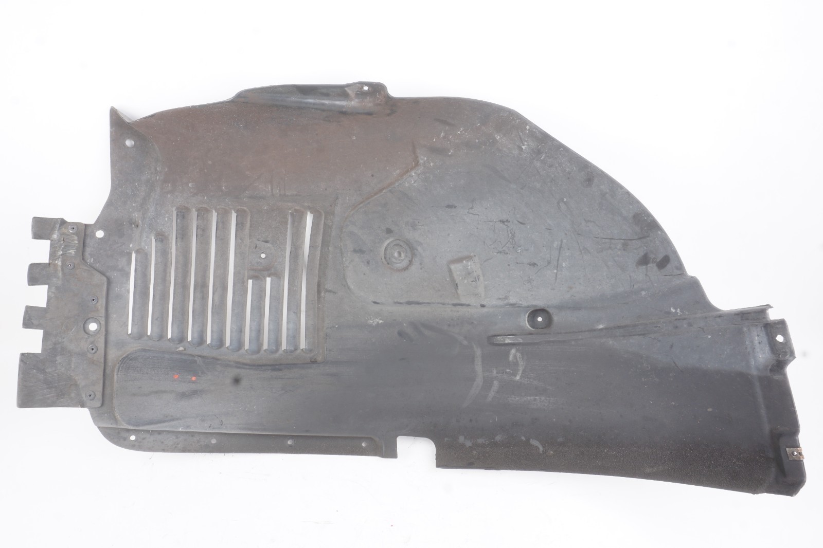 2014 - 2017 Maserati GHIBLI Front Right Passenger Fender Liner Splash Guard OEM
