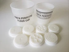 Vitantonio Pasta Perfetto Model 900 Electric Pasta Maker parts 7 Discs & 2 Cups