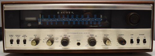 Vintage H.H. Scott Solid State Wideband AM/FM Stereo Tuner Amplifier Model: 388