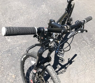 CANNONDALE F5 マウンテンバイクフレーム HANDMADEINUSA Cannondale F5 Mountain Bike - Frame Size L / 26