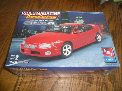 AMT 2004 Pontiac GTO Rides Magazine Custom Collection Model 1/25 Factory Sealed