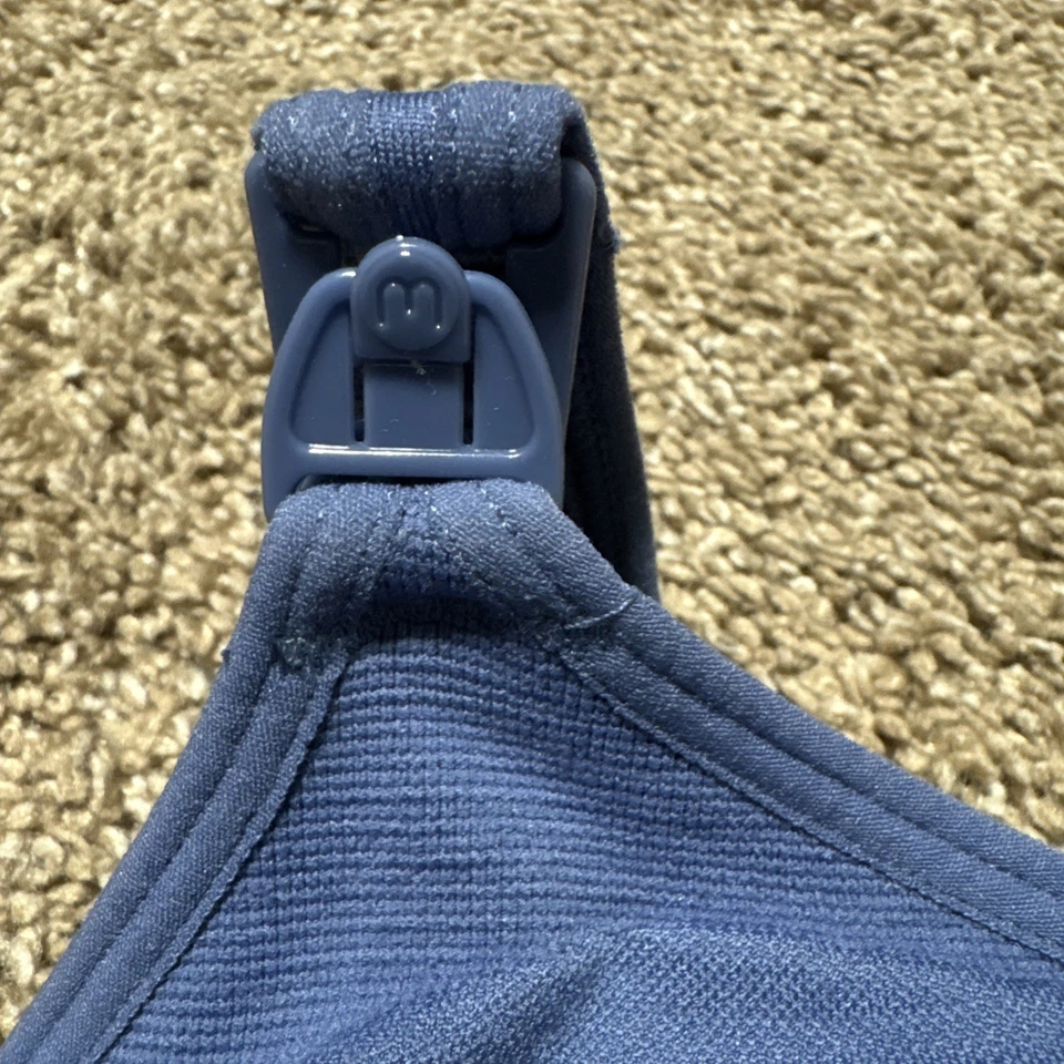 Sujetador deportivo de enfermería Momcozy Pumping azul crepuscular talla pequeña ajustable Foto 3 de 4