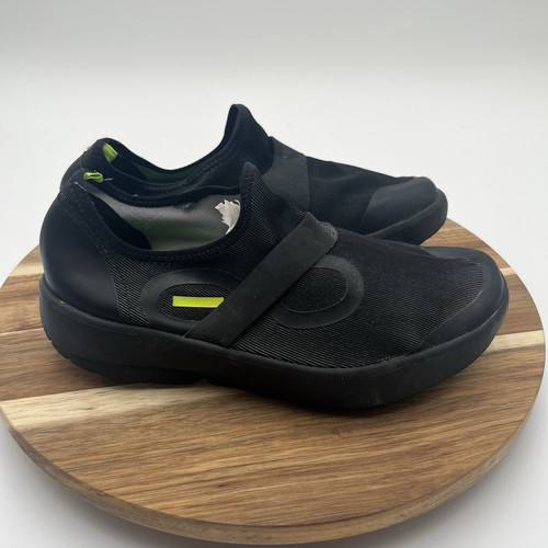 Oofos Men's Oomg Fibre Low Shoe Black Slip-On Sneaker Size 9 US