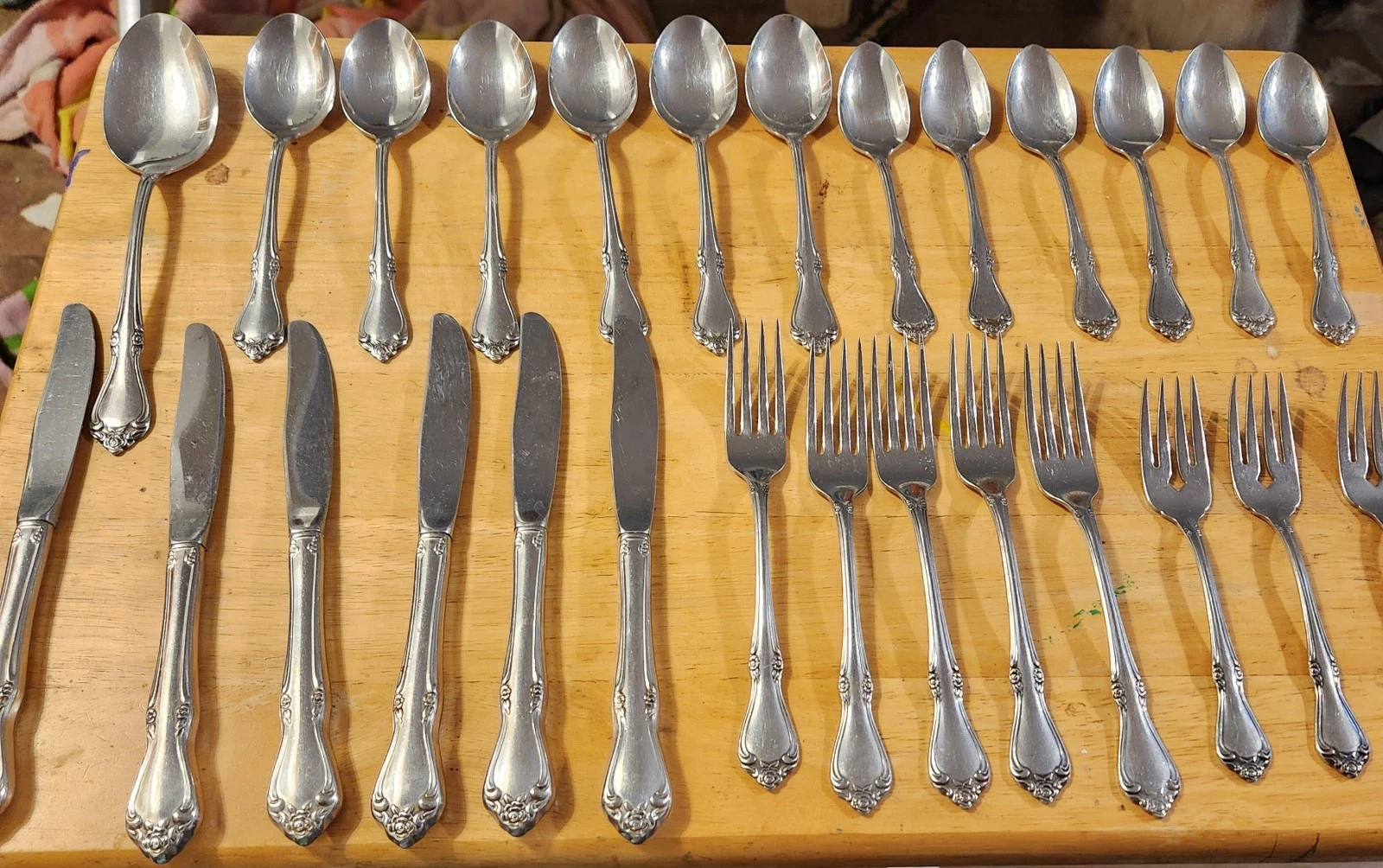 Oneida Celebrity Lot of 27 S.S.S Stainless Flatware