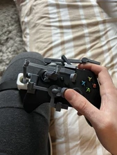 One-Handed (Right) Xbox Series X/S V2 Clip-On Controller Adapter - Adaptive Gear