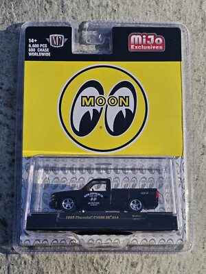 M2 1990 CHEVROLET C1500 SS 454 PICK UP 1/64 MOONEYES MATTE BLACK