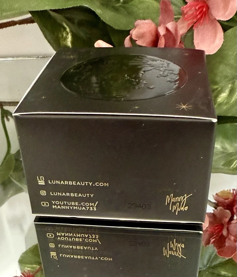 Lunar Beauty Lunarversal Setting Powder - Translucent Medium - Full Authentic - Image 3 of 4