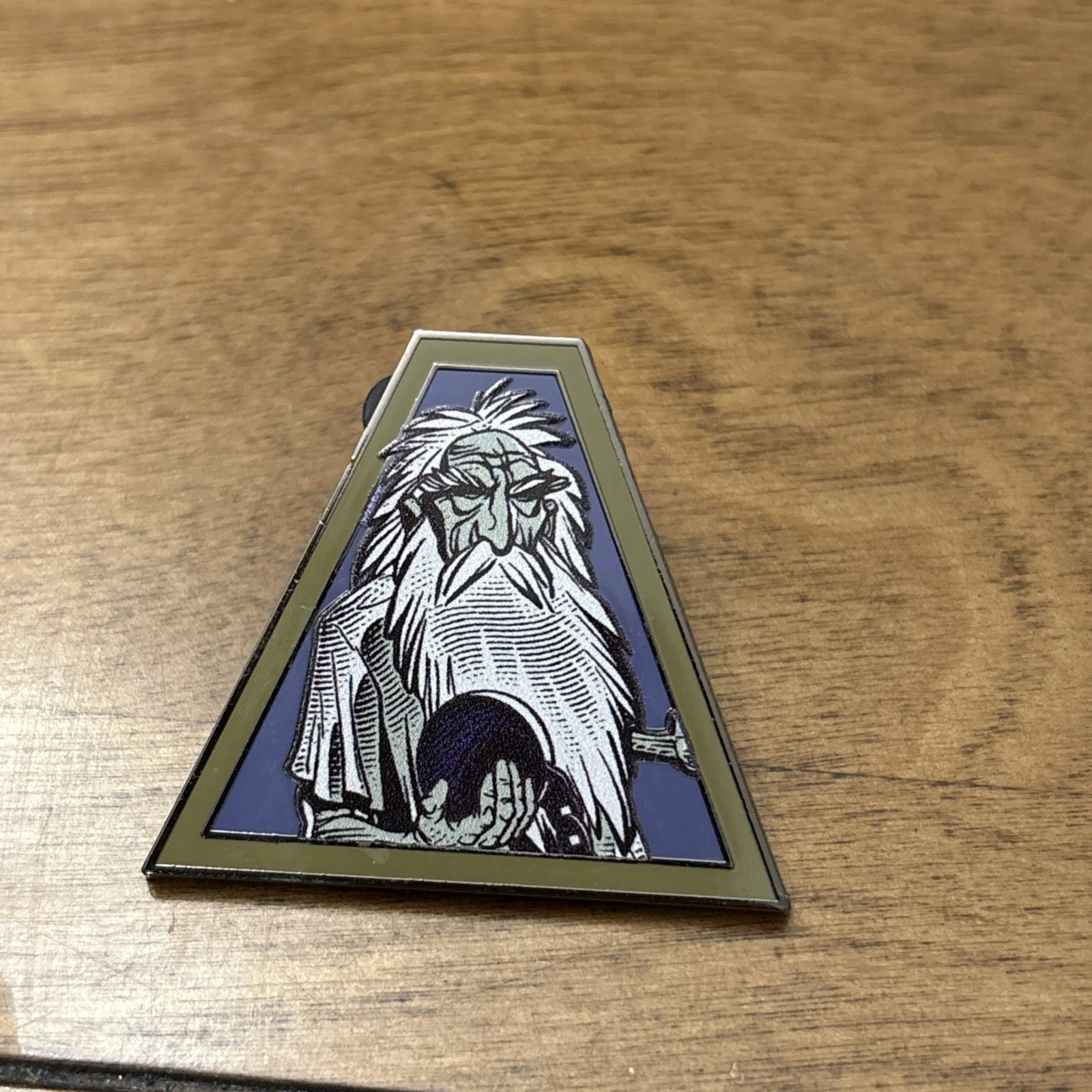 Disney 2025 Haunted Mansion Mystery Pin Hitchhiking Ghost Gus Pin No box