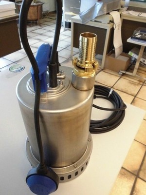 Ebara Tauchpumpe BEST A 2M A Nr.1721094621A mit Geka Kupplung Schlauchstück 33mm