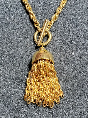 NWT Rare Vintage 80's Trifari Rope Chain Necklace w/ Tassle & Toggle Closure 16''