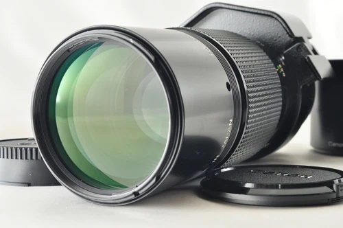 "NEAR MINT" Canon New FD NFD 200mm F/4 Macro MF Lens W/Hood from Japan #1100