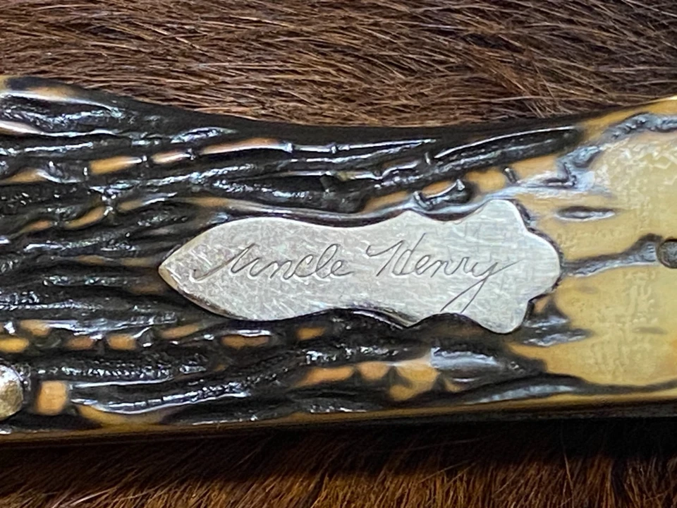 Faca dobrável Schrade+ EUA, 127UH Uncle Henry Hunter, Staglon, 5 1/4" - Imagem 3 de 4