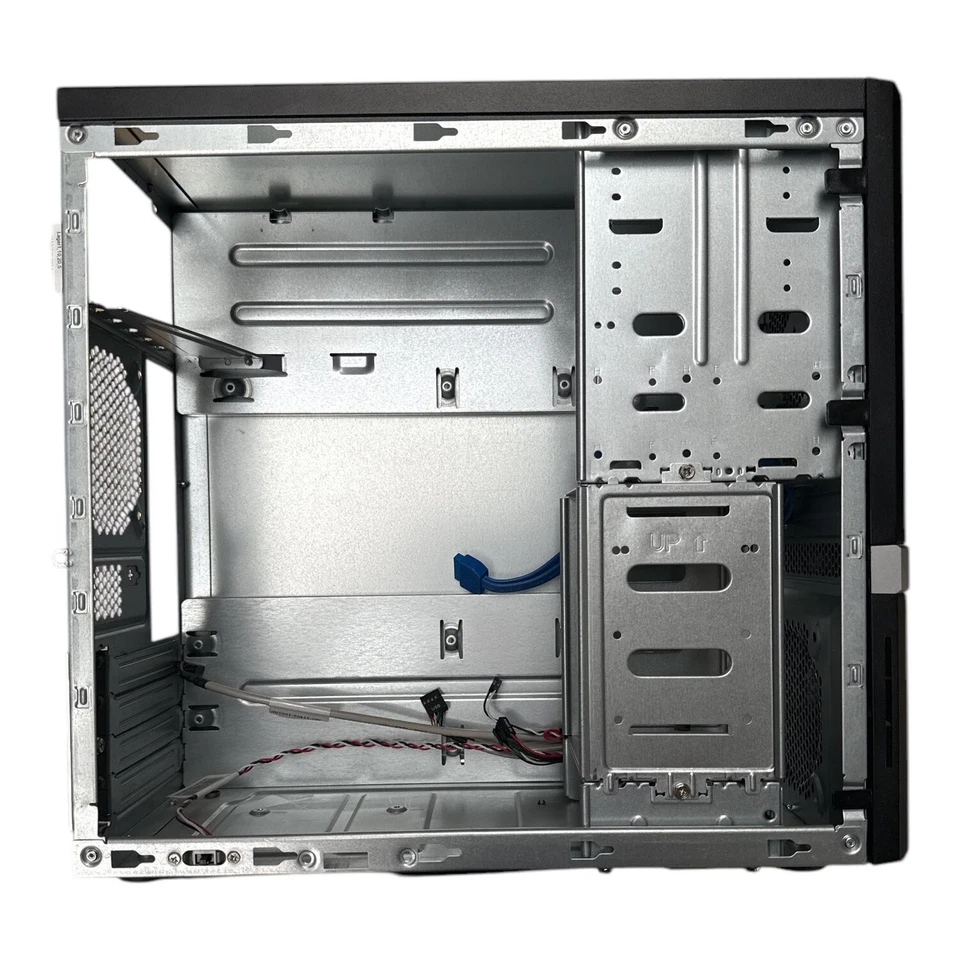 BlueChip MiniTower PC-Gehäuse für mATX Mainboards (Klebereste) - Bild 3 von 3