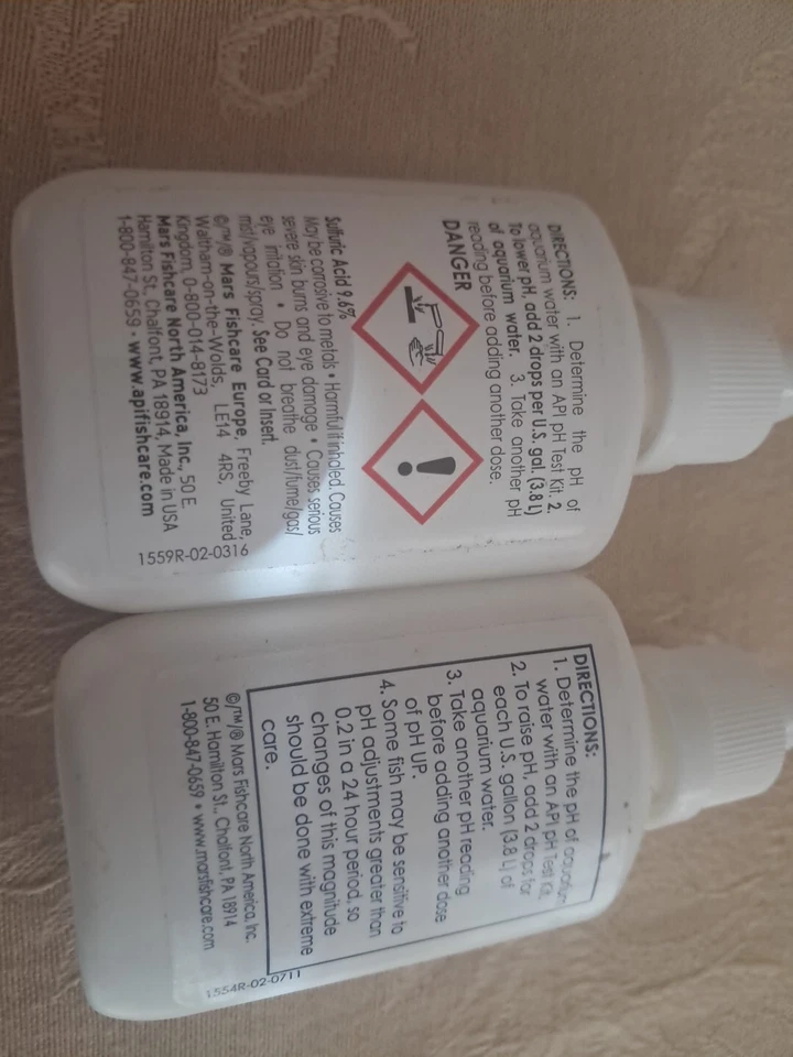 API pH Up And Down 1.25oz Lowers Freshwater Aquarium pH Safe for Plants and Fish - Image 2 of 3