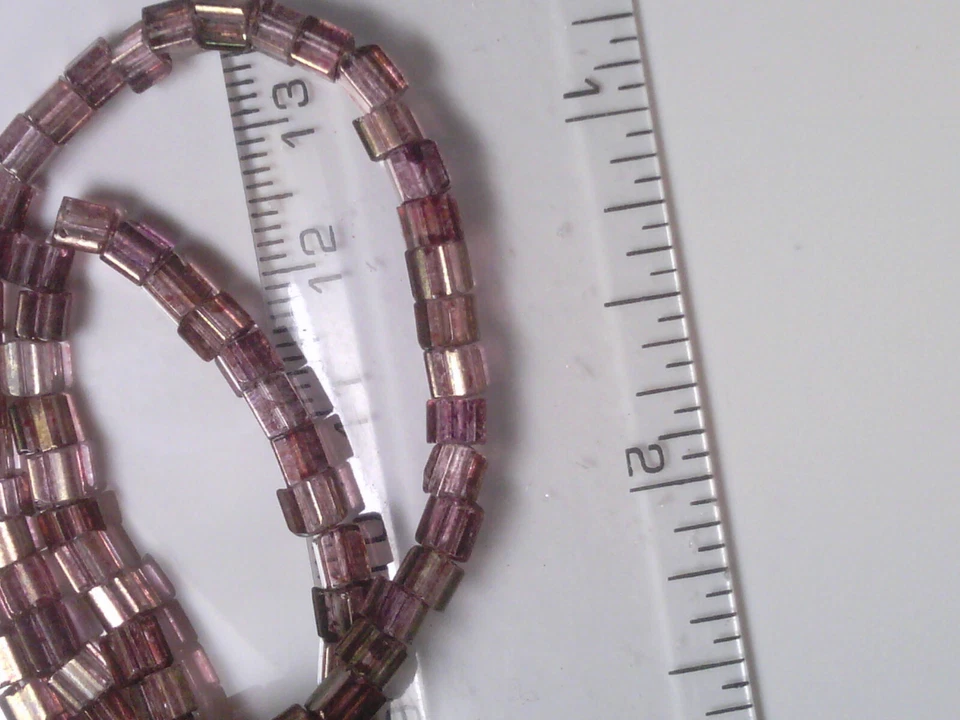 VTG 500 SQUARE CRYSTAL WITH PINK PICASSO GLASS SEED BEADS 3.4X3.4mm #061013h - Image 3 of 3