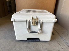 Pelican 1620 Protector Case | 24.76 x 19.57 x 13.90 in | iM2750 Equiv | Tan