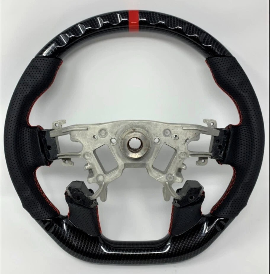 Volante REVESOL HYDRO-DIP FIBRA DE CARBONO PARA NISSAN TITAN ARMADA 2013-17  Foto 3 de 4