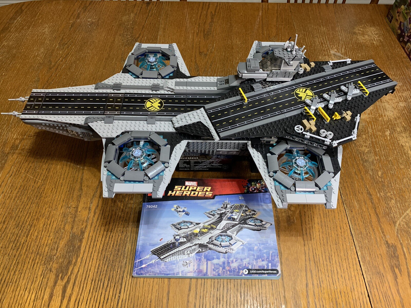 lego shield helicarrier 76042