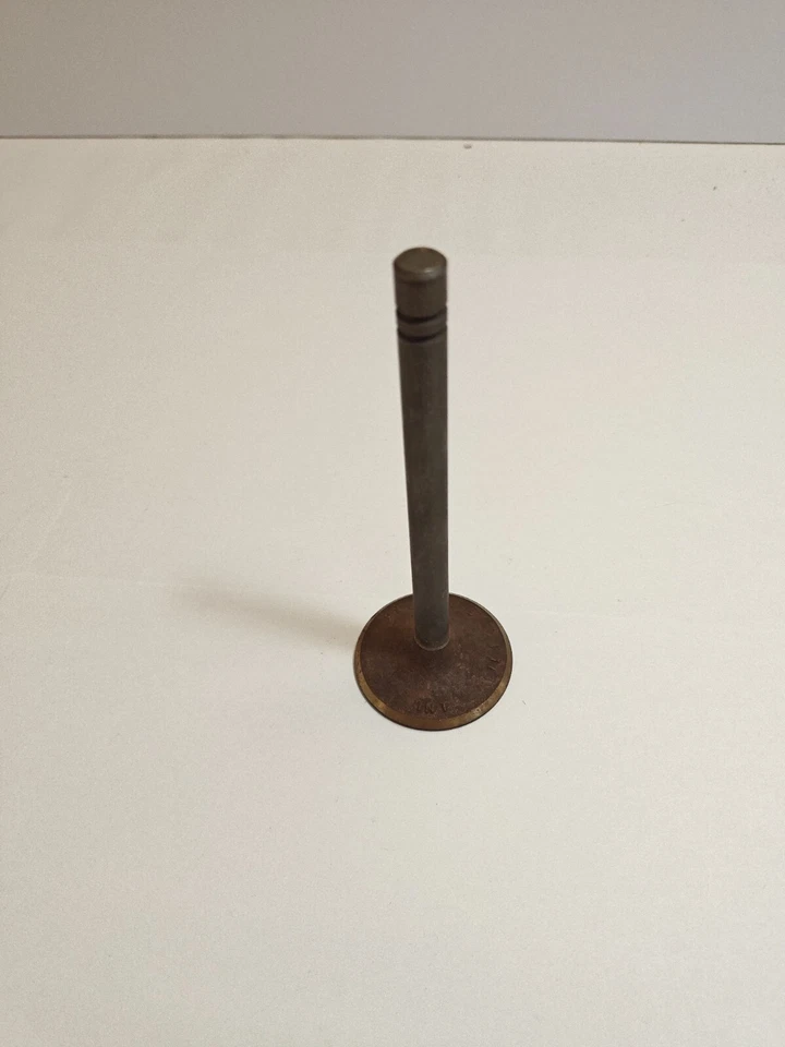 1951-1953 Chrysler New Yorker Saratoga 8 Cylinder Intake Valve 1324275 NOS - Image 3 of 4
