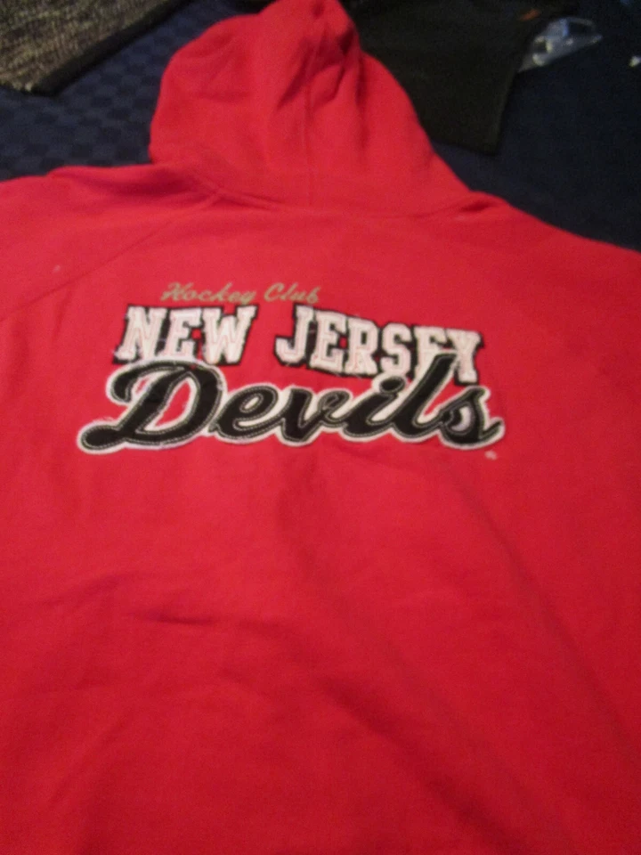 *NWT G-III NEW JERSEY DEVILS HOCKEY WOMENS ZIP FRONT SWEATSHIRT JACKET RED XL - Image 2 of 4