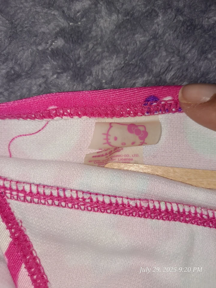 HELLO KITTY Girls' Swimsuit Tankini Top Small 6 6x - Image 4 of 4