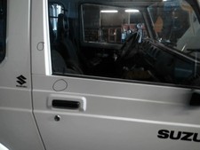 Porte avant et accessoires Suzuki SAMURAI