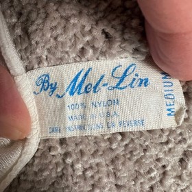 Vintage Mel-Lin Knee Length Slip Size M Nylon USA Lace White Lingerie Romantic 