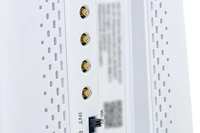 Zyxel NR5103 5G Hub 4.7Gbps modem router wireless 4G+ LTE  WiFi 6 gigabit lan - Immagine 3 di 4