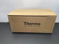 Thermo Scientific REF 165305 96 Well Black/Clear Bottom Plate, TC Surface LOT