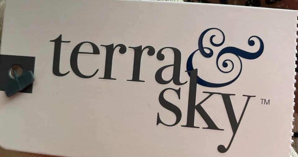 NEW! The Beatles 1965 Tour Sweatshirt/ Women’s (4XL) Beige TerraSky Blend NWT - Image 4 of 4