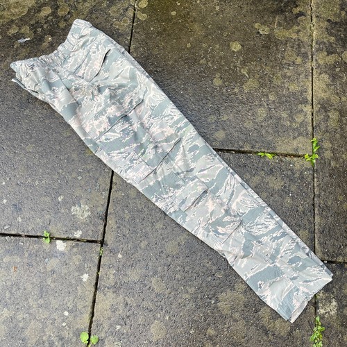 US AIR FORCE ABU MUJER BDU RIP-STOP TÁCTICO CCOMBAT PANTALONES, CAMUFLAJE - Imagen 7 de 9