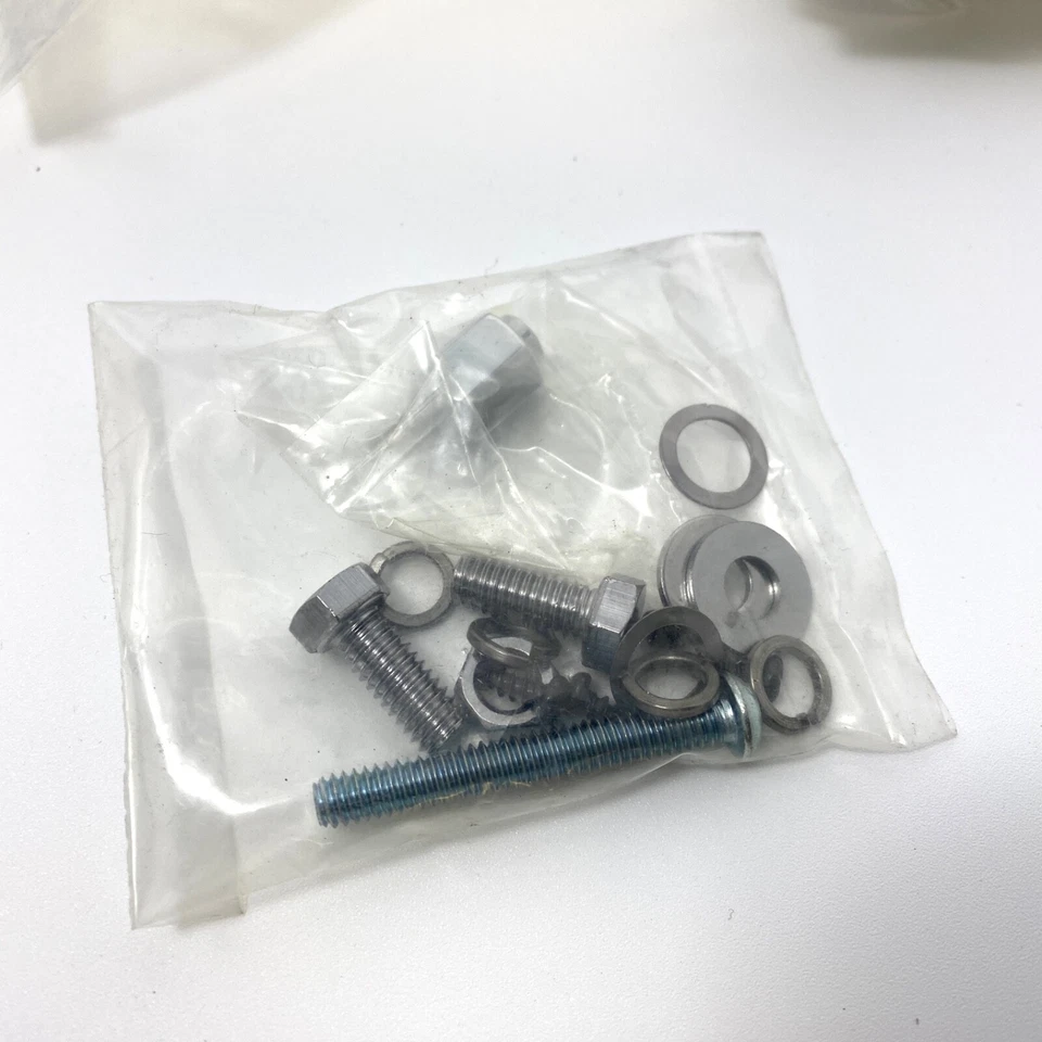 Incomplete Drag Specialties DS373720 Velocímetro Montaje en tablero 96-99 Harley Softail Foto 4 de 4