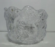 Kosta Boda Rhapsody Crystal Bowl Wedding Dance by Kjell Engman #57920 Sweden 3x4