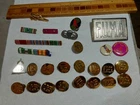 INSIGNIA BADGES - UNITED STATES ARMY BADGES , PARACHUTE BADGE + PINS & BARS